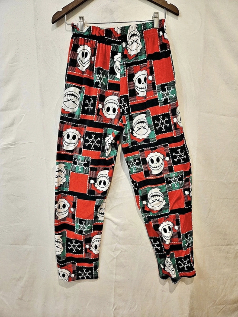 Disney The Nightmare Before Christmas Jack Skellington Santa Hat Plaid Pajama - Picture 2 of 4